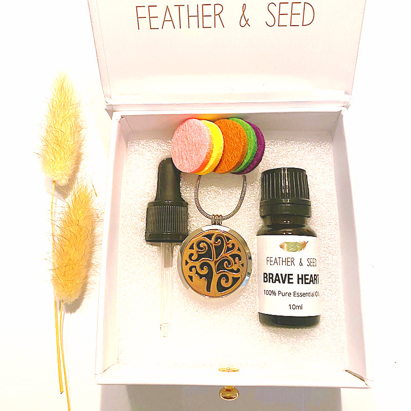 TREE OF LIFE NECKLACE WITH FELT PADS AND ESSENTIAL OIL - Experience Bliss - Feather & Seed